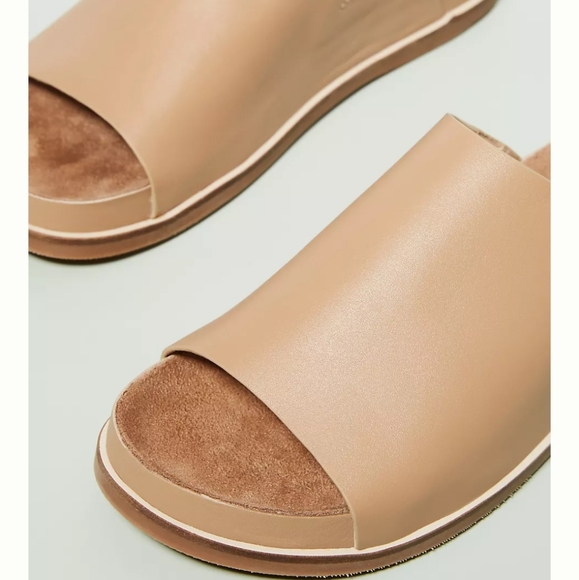 Kelsi Dagger Brooklyn Squish Slide Sandals- Oat - Picture 3 of 15